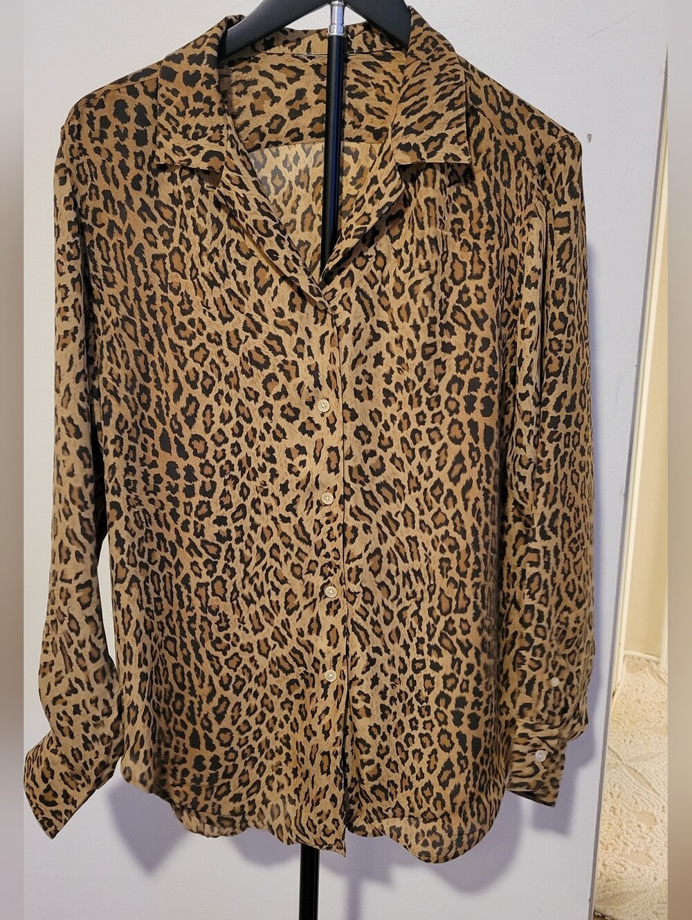 Vintage 100% Silk Lauren Ralph Lauren Leopard Print Button-Up Blouse